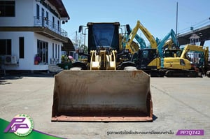 ขายรถตักล้อยาง CAT 924G เทียบเท่า WA200-5 ห้องเก๋ง มือสองสภาพดี นำเข้าจากญี่ปุ่น โดย P&P Pro