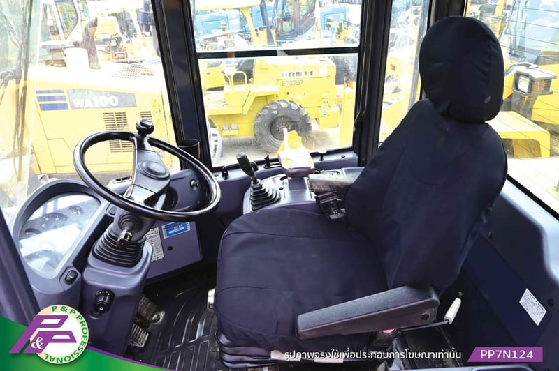 ขายรถตัก KOMATSU WA100-7 รุ่นใหม่ เทียบเท่า 910K ห้องเก๋ง มีฟังก์ชันลดความสั่นสะเทือนขณะขับขี่ Ride control มือสองสภาพดี นำเข้าจากญี่ปุ่น โดย P&P Pro ขายรถตัก KOMATSU WA100-7 รุ่นใหม่ เทียบเท่า 910K ห้องเก๋ง มีฟังก์ชันลดความสั่นสะเทือนขณะขับขี่ Ride control มือสองสภาพดี นำเข้าจากญี่ปุ่น โดย P&P Pro