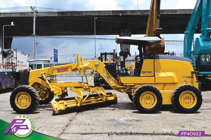 ขายรถเกรด KOMATSU GD355A-3 มี Scarifier  ใบมีด 3.1 เมตร มือสองสภาพดี นำเข้าจากญี่ปุ่น โดย P&P Pro