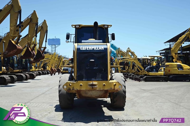 ขายรถตักล้อยาง CAT 924G เทียบเท่า WA200-5 ห้องเก๋ง มือสองสภาพดี นำเข้าจากญี่ปุ่น โดย P&P Pro