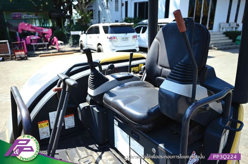 ขายรถขุดเล็ก KOMATSU PC40MR-3 แทรคยาง มีใบมีดดัน มือสองสภาพดี นำเข้าจากญี่ปุ่น โดย P&P Pro