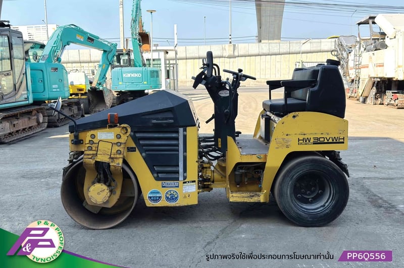 ขายรถบดหน้าเหล็ก-หลังยาง SUMITOMO HW30VWH-3 เทียบเท่า TW352-1 เอวอ่อน ชั่วโมงน้อยมือสองสภาพดี นำเข้าจากญี่ปุ่น โดย P&P Pro