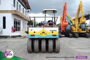 ขายรถบดล้อยาง 9 ล้อ รุ่นใหม่ KAWASAKI K20TB (BOMAG BW20TB) ชั่วโมงน้อย มือสองสภาพดี นำเข้าจากญี่ปุ่น โดย P&P Pro