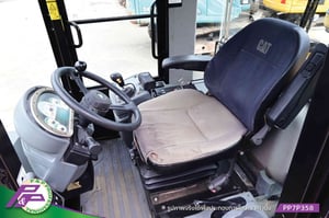 ขายรถตัก CAT 924H เทียบเท่า WA200-6 ห้องเก๋ง มีฟังก์ชันลดความสั่นสะเทือนขณะขับขี่ Ride control มือสองสภาพดี นำเข้าจากญี่ปุ่น โดย P&P Pro ขายรถตัก CAT 924H เทียบเท่า WA200-6 ห้องเก๋ง มีฟังก์ชันลดความสั่นสะเทือนขณะขับขี่ Ride control มือสองสภาพดี นำเข้าจากญี่ปุ่น โดย P&P Pro