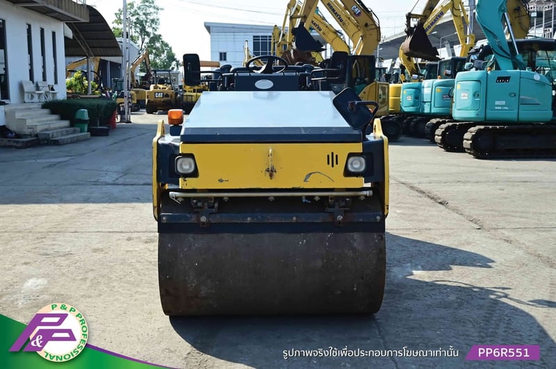 ขายรถบดหน้าเหล็ก-หลังยาง SAKAI TW502-1 รุ่นใหม่ เอวอ่อน ชั่วโมงน้อย มือสองสภาพดี นำเข้าจากญี่ปุ่น โดย P&P Pro