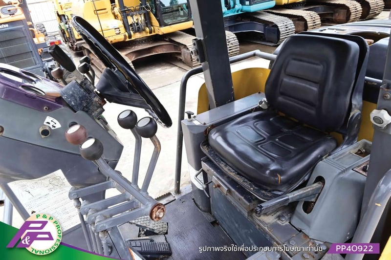 ขายรถเกรด KOMATSU GD355A-3 มี Scarifier  ใบมีด 3.1 เมตร มือสองสภาพดี นำเข้าจากญี่ปุ่น โดย P&P Pro