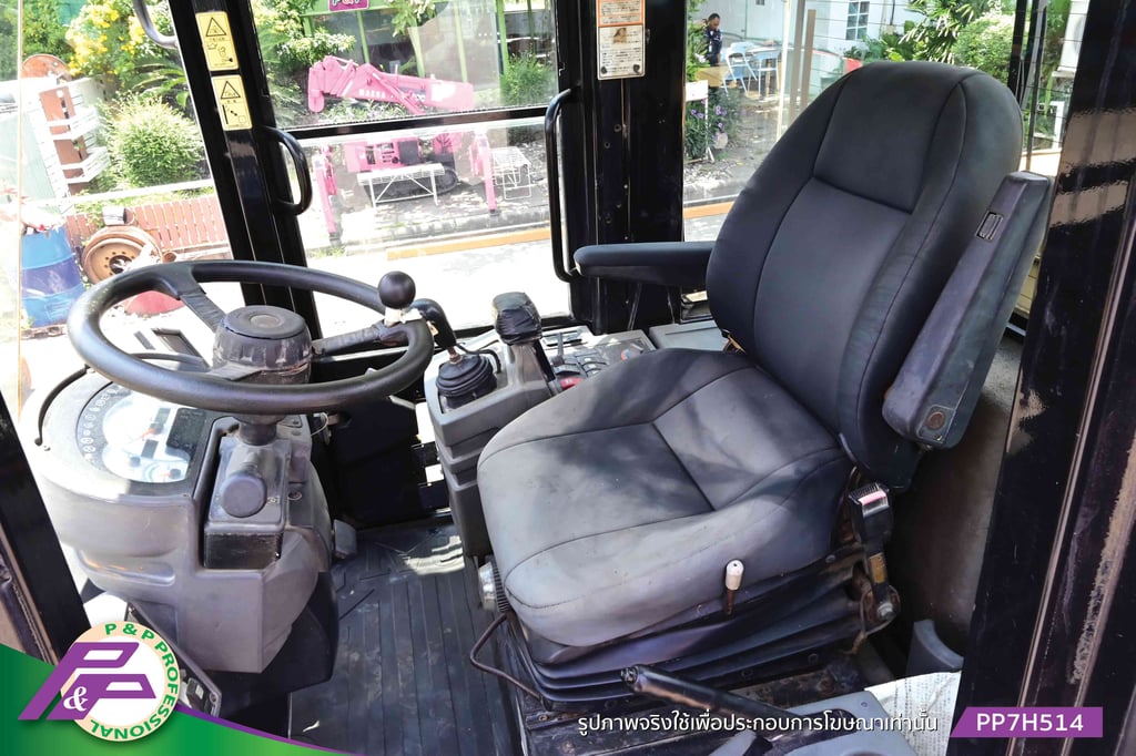 ขายรถตัก CAT 924G เทียบเท่า WA200-5 ห้องเก๋ง แขน Versalink มือสองสภาพดี นำเข้าจากญี่ปุ่น โดย P&P Pro ขายรถตัก CAT 924G เทียบเท่า WA200-5 ห้องเก๋ง แขน Versalink มือสองสภาพดี นำเข้าจากญี่ปุ่น โดย P&P Pro