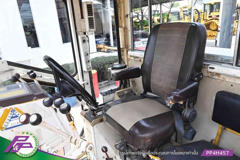 ขายรถเกรด KOMATSU GD405A-2 เทียบเท่า 120G ห้องเก๋ง มี Scarifier ใบมีด 3.0 เมตร มือสองสภาพดี นำเข้าจากญี่ปุ่น โดย P&P Pro ขายรถเกรด KOMATSU GD405A-2 เทียบเท่า 120G ห้องเก๋ง มี Scarifier ใบมีด 3.0 เมตร มือสองสภาพดี นำเข้าจากญี่ปุ่น โดย P&P Pro