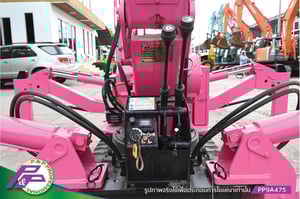 ขายเครนแมงมุม MAEDA MC-205C ยกได้ 2 ตัน ชั่วโมงน้อย มือสองสภาพดี นำเข้าจากญี่ปุ่น โดย P&P Pro