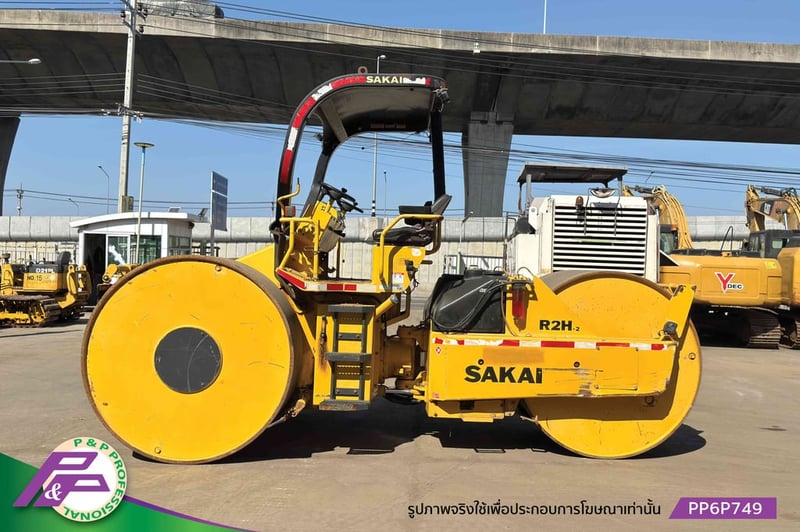 ขายรถบด 3 ล้อเหล็ก SAKAI R2H-2 รุ่นใหม่ ชั่วโมงน้อย มือสองสภาพดี นำเข้าจากญี่ปุ่น โดย P&P Pro