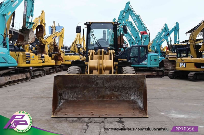 ขายรถตัก CAT 924H เทียบเท่า WA200-6 ห้องเก๋ง มีฟังก์ชันลดความสั่นสะเทือนขณะขับขี่ Ride control มือสองสภาพดี นำเข้าจากญี่ปุ่น โดย P&P Pro ขายรถตัก CAT 924H เทียบเท่า WA200-6 ห้องเก๋ง มีฟังก์ชันลดความสั่นสะเทือนขณะขับขี่ Ride control มือสองสภาพดี นำเข้าจากญี่ปุ่น โดย P&P Pro