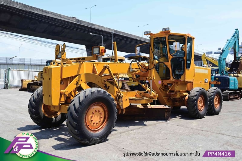 ขายรถเกรด MITSUBISHI MG430 เทียบเท่า 12G มี Scarifier ใบมีด 3.7 เมตร มือสองสภาพดี นำเข้าจากญี่ปุ่น โดย P&P Pro