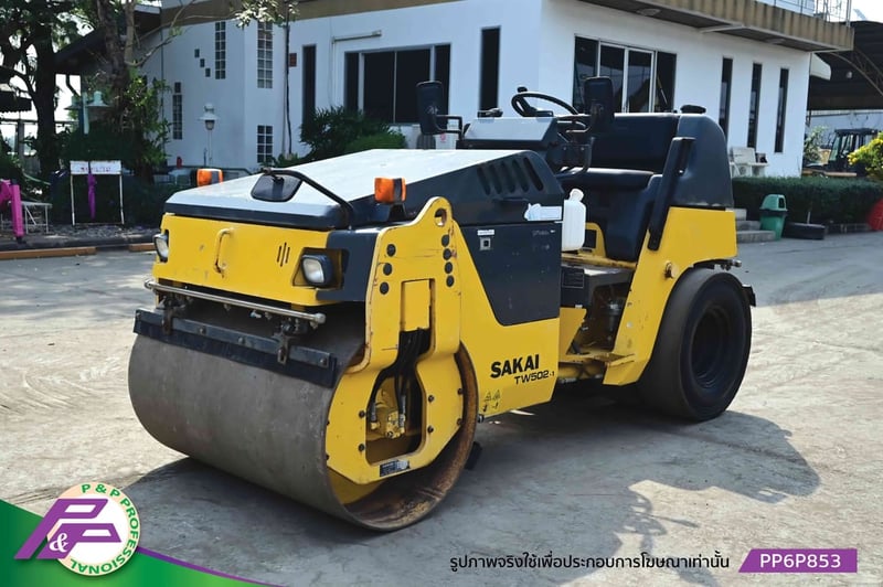 ขายรถบดหน้าเหล็ก-หลังยาง SAKAI TW502-1 รุ่นใหม่ เอวอ่อน ชั่วโมงน้อย มือสองสภาพดี นำเข้าจากญี่ปุ่น โดย P&P Pro