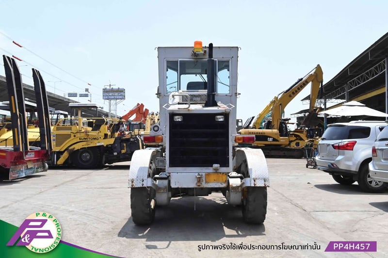 ขายรถเกรด KOMATSU GD405A-2 เทียบเท่า 120G ห้องเก๋ง มี Scarifier ใบมีด 3.0 เมตร มือสองสภาพดี นำเข้าจากญี่ปุ่น โดย P&P Pro ขายรถเกรด KOMATSU GD405A-2 เทียบเท่า 120G ห้องเก๋ง มี Scarifier ใบมีด 3.0 เมตร มือสองสภาพดี นำเข้าจากญี่ปุ่น โดย P&P Pro