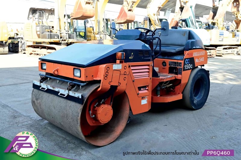 ขายรถบดหน้าเหล็ก-หลังยาง HITACHI CC150C-3A เทียบเท่า SAKAI TW502-1 เอวอ่อน ชั่วโมงน้อย มือสองสภาพดี นำเข้าจากญี่ปุ่น โดย P&P Pro