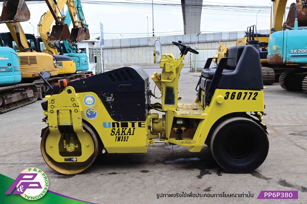 ขายรถบดหน้าเหล็ก-หลังยาง รุ่นใหม่ SAKAI TW352 เอวอ่อน ชั่วโมงน้อย มือสองสภาพดี นำเข้าจากญี่ปุ่น โดย P&P Pro ขายรถบดหน้าเหล็ก-หลังยาง รุ่นใหม่ SAKAI TW352 เอวอ่อน ชั่วโมงน้อย มือสองสภาพดี นำเข้าจากญี่ปุ่น โดย P&P Pro