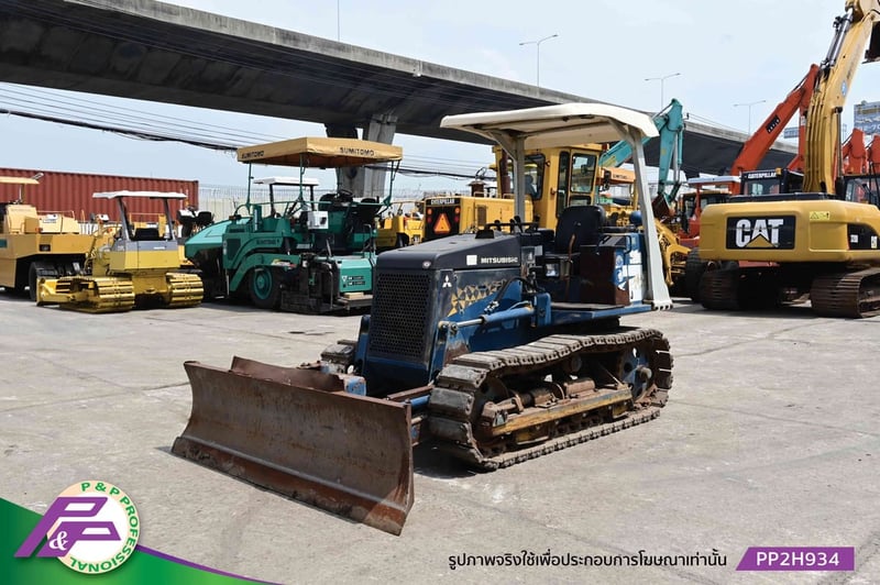 ขายรถแทรคเตอร์ MITSUBISHI BD2J แทรคเหล็กพร้อมเกี๊ยะยาง ใบมีด 6 ทิศทาง มือสองสภาพดี นำเข้าจากญี่ปุ่นโดย P&P Pro