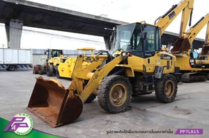 ขายรถตัก KOMATSU WA100-7 รุ่นใหม่ เทียบเท่า 910K ห้องเก๋ง ยางตัน มีฟังก์ชันลดความสั่นสะเทือนขณะขับขี่ Ride control  มือสองสภาพดี นำเข้าจากญี่ปุ่น โดย P&P Pro
