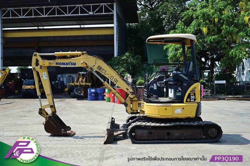 ขายแมคโครเล็ก KOMATSU PC30MR-2 แทรคยาง มือสองสภาพดี นำเข้าจากญี่ปุ่น โดย P&P Pro