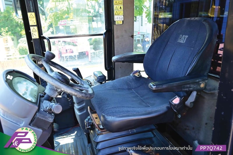 ขายรถตักล้อยาง CAT 924G เทียบเท่า WA200-5 ห้องเก๋ง มือสองสภาพดี นำเข้าจากญี่ปุ่น โดย P&P Pro