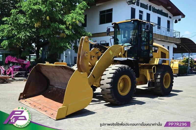 ขายรถตักล้อยาง CAT 938M เทียบเท่า WA320-8 ห้องเก๋ง มีฟังก์ชันลดความสั่นสะเทือนขณะขับขี่ (Ride control) มีกล้องมองหลัง มือสองสภาพดี นำเข้าจากญี่ปุ่น โดย P&P Pro