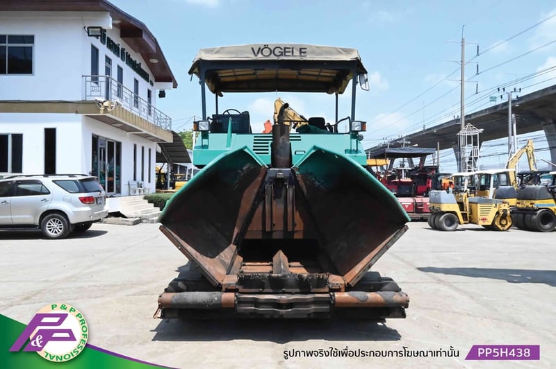 ขายรถปูยาง VOGELE SUPER1603-1 ล้อยาง Screed AB500TV ปูกว้าง 5.0 เมตร พร้อมตัวต่อขยายถึง 7.0 เมตร มี Tamper และ Vibrator มือสองสภาพดี นำเข้าจากญี่ปุ่น โดย P&P Pro