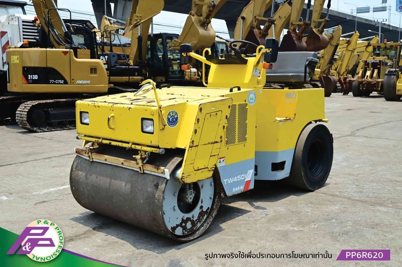 ขายรถบดหน้าเหล็ก-หลังยาง SAKAI TW450W เอวอ่อน มือสองสภาพดี นำเข้าจากญี่ปุ่น โดย P&P Pro