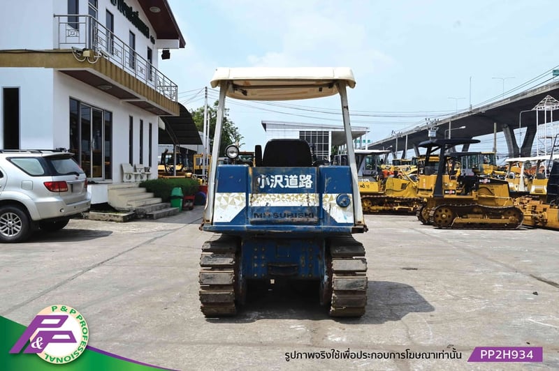 ขายรถแทรคเตอร์ MITSUBISHI BD2J แทรคเหล็กพร้อมเกี๊ยะยาง ใบมีด 6 ทิศทาง มือสองสภาพดี นำเข้าจากญี่ปุ่นโดย P&P Pro
