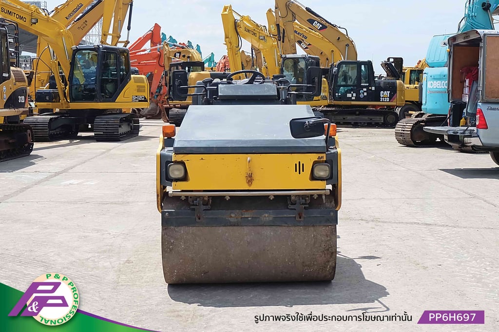 ขายรถบดหน้าเหล็ก-หลังยาง SAKAI TW352-1 รุ่นใหม่, เอวอ่อน, ชั่วโมงน้อย มือสองสภาพดี นำเข้าจากญี่ปุ่น โดย P&P Pro