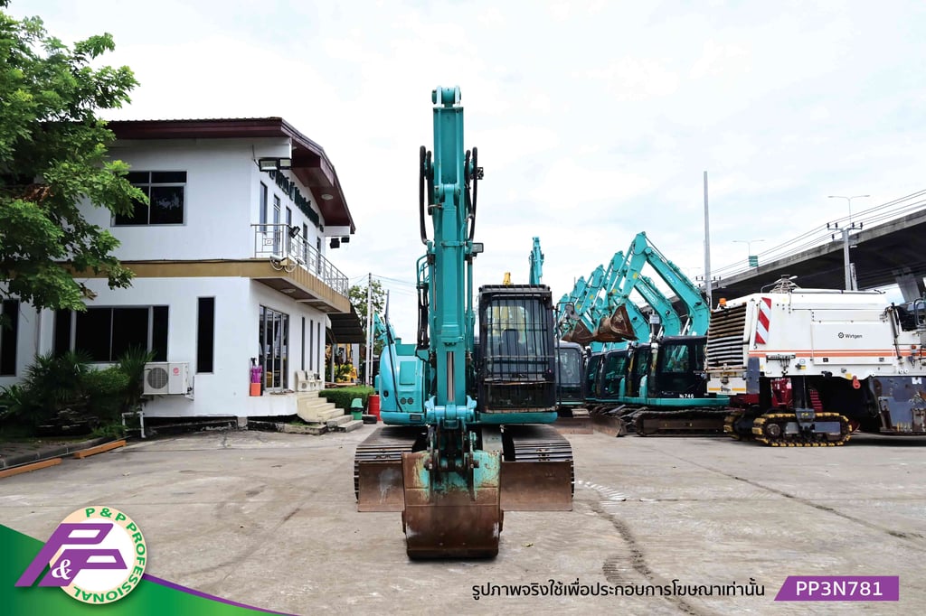 ขายแมคโคร KOBELCO SK135SR-3 YY07 แทรคใหญ่ มีไลน์หัวเจาะ มีใบมีดดัน มีกล้องมองหลัง มีอาร์มเครน ชั่วโมงน้อย มือสองสภาพดี นำเข้าจากญี่ปุ่น โดย P&P Pro ขายแมคโคร KOBELCO SK135SR-3 YY07 แทรคใหญ่ มีไลน์หัวเจาะ มีใบมีดดัน มีกล้องมองหลัง มีอาร์มเครน ชั่วโมงน้อย มือสองสภาพดี นำเข้าจากญี่ปุ่น โดย P&P Pro