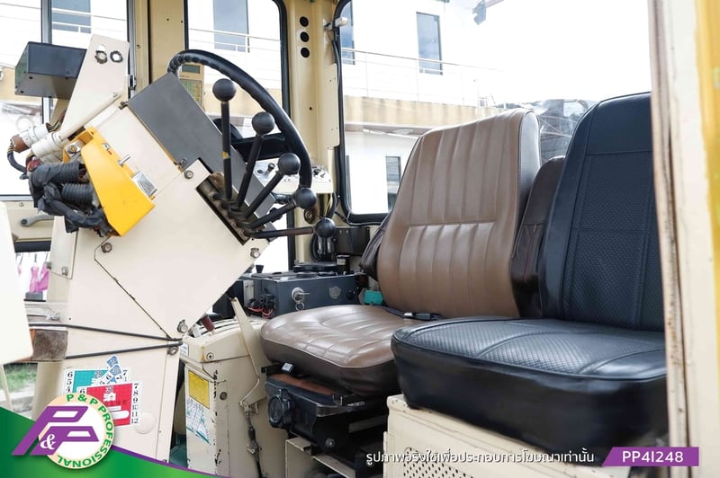 ขายรถเกรด ขนาดเทียบเท่า 160H MITSUBISHI SR320E ห้องเก๋ง ใบมีด 4.0 เมตร มือสองสภาพดี นำเข้าจากญี่ปุ่น โดย P&P Pro