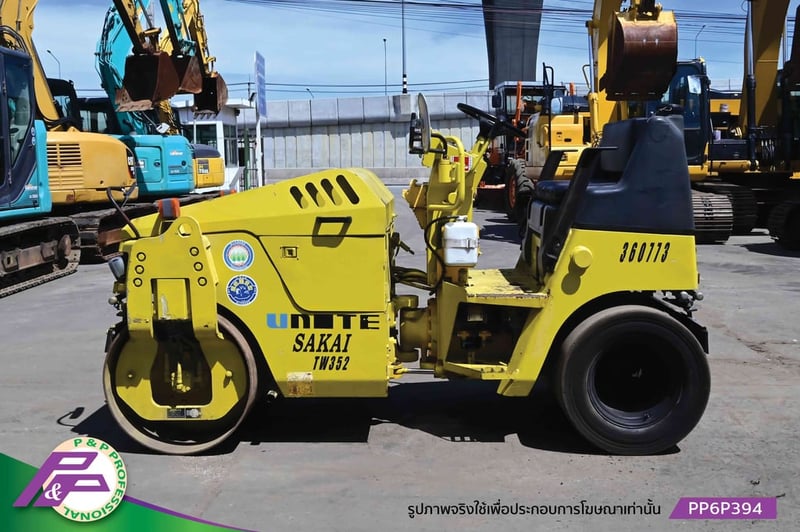 ขายรถบดหน้าเหล็ก-หลังยาง รุ่นใหม่ SAKAI TW352 เอวอ่อน ชั่วโมงน้อย มือสองสภาพดี นำเข้าจากญี่ปุ่น โดย P&P Pro ขายรถบดหน้าเหล็ก-หลังยาง รุ่นใหม่ SAKAI TW352 เอวอ่อน ชั่วโมงน้อย มือสองสภาพดี นำเข้าจากญี่ปุ่น โดย P&P Pro