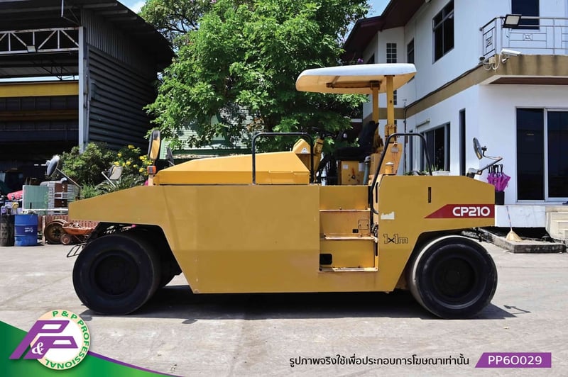 ขายรถบดล้อยาง 7 ล้อ รุ่นใหม่ HITACHI CP210 ชั่วโมงน้อย มือสองสภาพดี นำเข้าจากญี่ปุ่น โดย P&P Pro