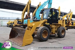ขายรถตัก CAT 924H เทียบเท่า WA200-6 ห้องเก๋ง มีฟังก์ชันลดความสั่นสะเทือนขณะขับขี่ Ride control มือสองสภาพดี นำเข้าจากญี่ปุ่น โดย P&P Pro ขายรถตัก CAT 924H เทียบเท่า WA200-6 ห้องเก๋ง มีฟังก์ชันลดความสั่นสะเทือนขณะขับขี่ Ride control มือสองสภาพดี นำเข้าจากญี่ปุ่น โดย P&P Pro