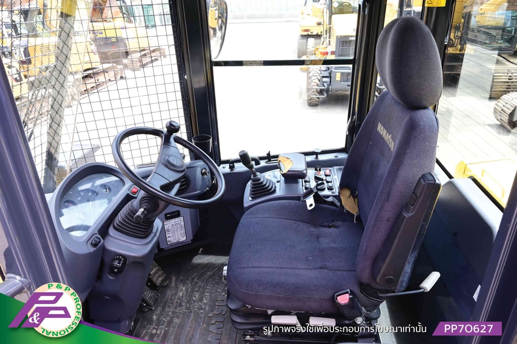 ขายรถตัก KOMATSU WA200-7 เทียบเท่า 924K ห้องเก๋ง ยางตัน มือสองสภาพดี นำเข้าจากญี่ปุ่น โดย P&P Pro ขายรถตัก KOMATSU WA200-7 เทียบเท่า 924K ห้องเก๋ง ยางตัน มือสองสภาพดี นำเข้าจากญี่ปุ่น โดย P&P Pro