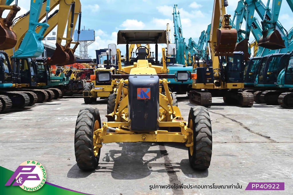 ขายรถเกรด KOMATSU GD355A-3 มี Scarifier ใบมีด 3.1 เมตร มือสองสภาพดี นำเข้าจากญี่ปุ่น โดย P&P Pro ขายรถเกรด KOMATSU GD355A-3 มี Scarifier ใบมีด 3.1 เมตร มือสองสภาพดี นำเข้าจากญี่ปุ่น โดย P&P Pro