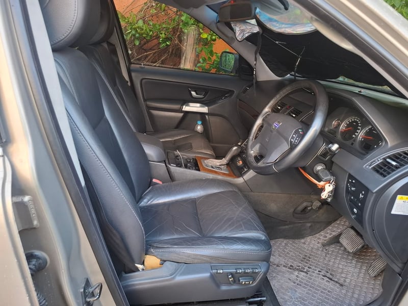 Volvo xc90 สวยเดิม Volvo xc90 สวยเดิม