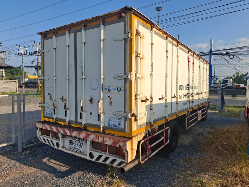 HINO FC 165แรงม้า รถบรรทุก 6ล้อ ตู้แห้ง ปี2008