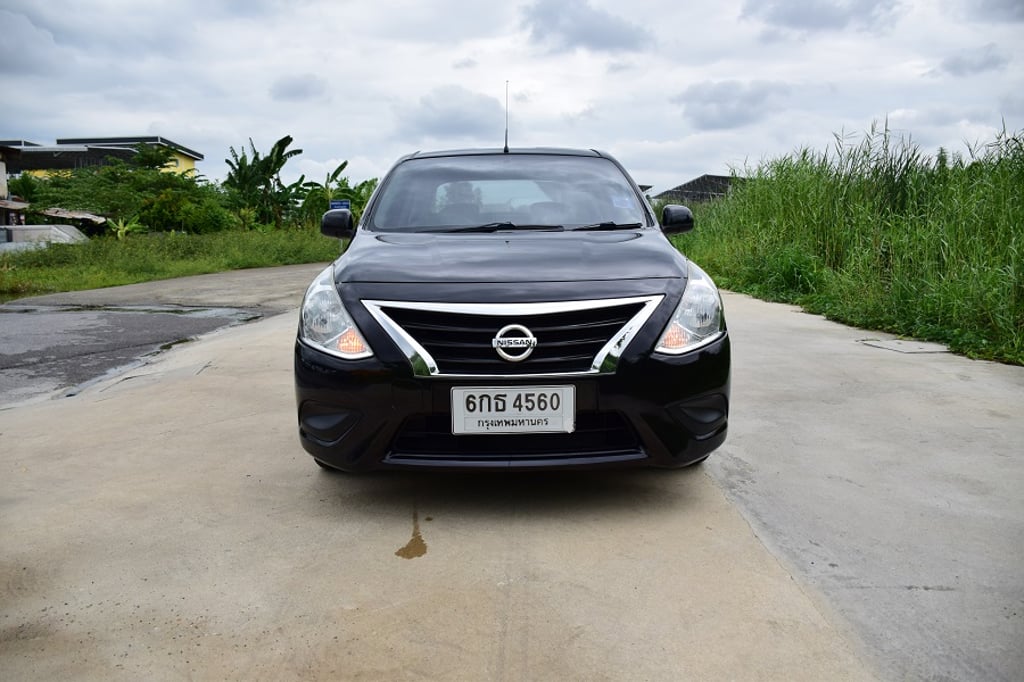 ผ่อนเพียง 37xx บาท ฟรีดาวน์  นิสสันอัลเมร่า 1.2E สีดำเงาวับ ปี2015 เดิมๆ เกียร์ออโต้ แอร์เย้นฉ่ำ ภายในใหม่สะอาด -CD MP3 ABS USB AIRBAG ภายในกว้างๆมากๆ นั่งสบายๆ กระจกพับไฟฟ้า เปิดท้ายด้วยรีโมท พร้อมเซ็นเซอร์กันชนหลัง ประหยัดน้ำมัน โทร0957401229 ไอดีไลน์ UTBP