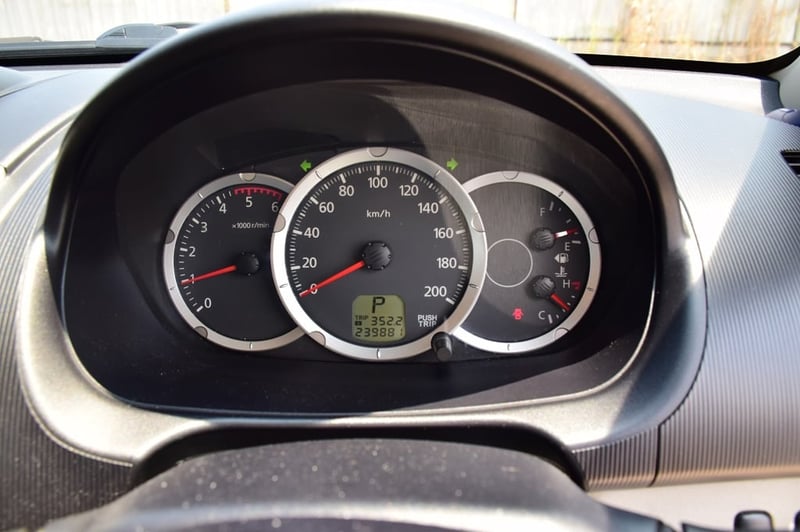 รถครอบครัว พร้อมเที่ยวทั่วไทย MITSUBISHI PAJERO SPORT 2.5 ดีเซล TURBO  เกียร์ออโต้ ตัวท็อปออฟชั่นส์ แอร์เย้นฉ่ำ เบาะหนังแท้ปรับไฟฟ้า พร้อม แอร์หลัง ติดตั้งจอแอนดรอย์  ดูหนังฟังเพลงครบ กุญแจรีโมท แม็กยางใหม่ปี2026 พร้อมใช้งานทั่วไทย โทร 0957401229 ไอดีไลน์ UTBP 