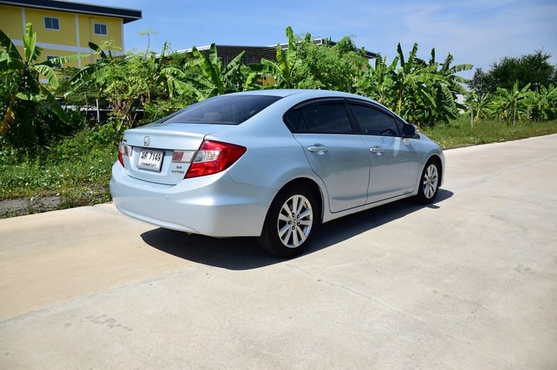 ออกรถ 9 บาท รถบ้านมือเดียว  ปี2012 ไม่เคยชน HONDA CIVIC FB 1.8E เบาะหนังแท้ปรับไฟฟ้า แอร์จอ เครื่องดีช่วงล่างแน่นๆ ครุสคอลโทล โทร 0957401229 ไอดีไลน์ UTBP