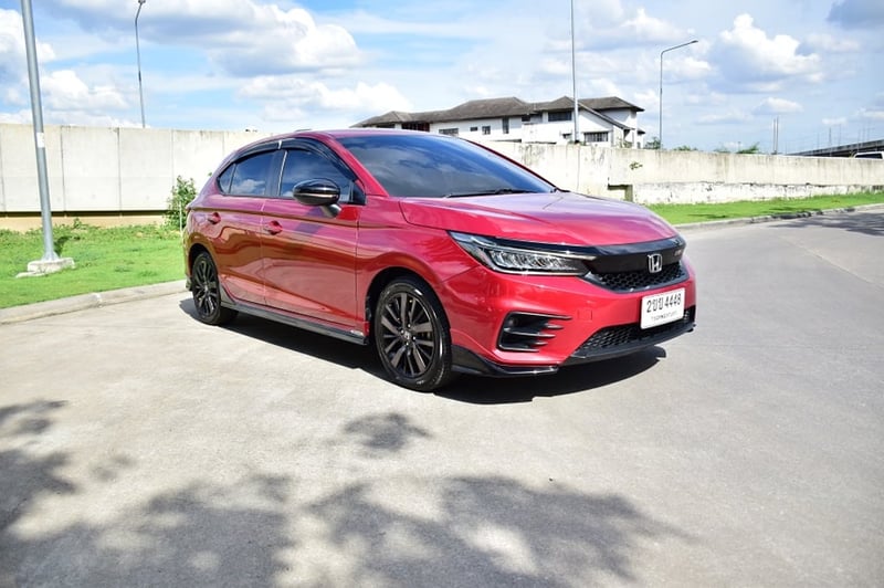 ปี2021 รถสวยมือเดียว ฟรีดาวน์ HONDA CITY 1.0เทอร์โบ RS ท็อปออฟชั่นส์  มาพร้อมชุดแต่งรอบคัน เกียร์ออโต้ พุตสต๊าท กุญแจคีรเร็ทสำรองครบ แอร์เย้นฉ่ำ ภายในใหม่สะอาดกิ๊ฟๆ พวงมาลัยมัลติ  บลูทู๊ธ ครูสคอลโทล จอ CD MP3 ABS USB AIRBAG กล้องหน้า หลัง เบาะสปอรต์  เครื่อง ช่วงล่างแน่น โทร0957401229 ไอดีไล UTBP