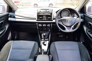 ปี2016 รถบ้านวิ่งน้อยมาก 126xxx กิโลเมตร ฟรีดาวน์ เครื่อง 1.5 DUAL VVT-i ประหยัดน้ำมัน เกียร์ออโต้ แอร์เย้นฉ่ำ CD MP3 ABs USB AUX FM AIRBAG กุญแจรีโมท สำรองครบ ล้อแม็กยางใหม่ โทร 0957401229 ไอดีไลน์ UTBP 