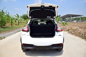 ฟรีดาวน์ NISSAN JUKE 1.6V ตัวท็อปออฟชั่นส์ เกียร์ออโต้ พุตสต๊าท กุญแจคีเรท แอร์ดิจิต๊อล จอทัสกรีน พวงมาลัยมเาติฟังชั่นส์ ล้อแม็กอัลลอย ยางDUNLOP เครื่องนิ่มช่วงล่างแน่น โทร0957401229 ไอดีไลน์ UTBP ฟรีดาวน์ NISSAN JUKE 1.6V ตัวท็อปออฟชั่นส์ เกียร์ออโต้ พุตสต๊าท กุญแจคีเรท แอร์ดิจิต๊อล จอทัสกรีน พวงมาลัยมเาติฟังชั่นส์ ล้อแม็กอัลลอย ยางDUNLOP เครื่องนิ่มช่วงล่างแน่น โทร0957401229 ไอดีไลน์ UTBP