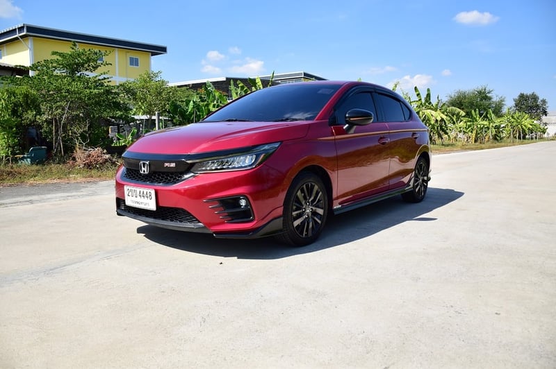 ขายรถสวยพร้อมทะเบียน สวยๆ มือเดียว ปี2021 HONDA CITY 1000 เทอร์โบ RS ตัวท็ฮป5ประตู ชุดแต่งรอบคัน โมโุโร่  ฟรีดาวน์  พร้อมรับประกันหลังการขาย โทร 0957401229 ไอดีไลน์ UTBP 