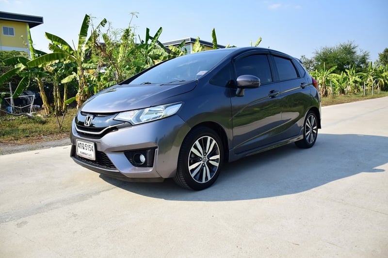 HONDA JAZZ GK ประหยัดน้ำมัน พร้อมรับประกันหลังการขาย ตัวท็อปออฟชั่นส์ พุตสต๊าท กุญแจคีเรท 2ชุด จอทัสกรีน เชื่มอต่อบลูทู๊ธ ครูสคอลโทล แอร์ดิจิต๊อล กล้องหน้า หลังครบ HONDA JAZZ GK ประหยัดน้ำมัน พร้อมรับประกันหลังการขาย ตัวท็อปออฟชั่นส์ พุตสต๊าท กุญแจคีเรท 2ชุด จอทัสกรีน เชื่มอต่อบลูทู๊ธ ครูสคอลโทล แอร์ดิจิต๊อล กล้องหน้า หลังครบ