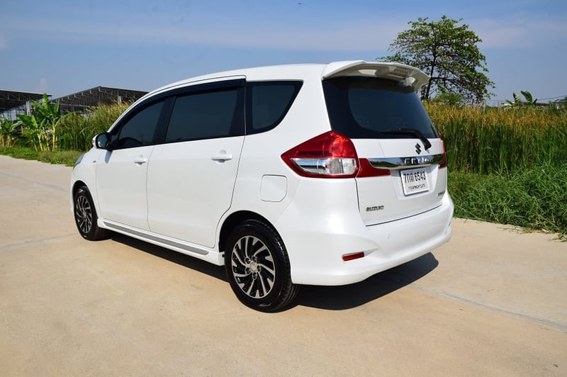 รถครอบครัวเอนกประสงค์ ฟรีดาวน์ วิ่ง 66018 กิโลเมตรเดิมๆจากป้ายแดง เบาะหนัง 3ตอน แอร์หน้า และแอร์หลังคา เกียร์ออโต้ ภายในกว้างๆ นั่งสบายทั้งครอบครัว CD MP3 ABS USB AUX FM AIRBAG กุญแจรีโมท ล้อแม็กยางใหม่ DUNLOP พร้อมกล้องถอยหลัง ไฟเลี้ยวที่กระจกไฟตัดหมอก ประหยัดน้ำมัน โทร 0957401229 ไอดีไลน์ UTBP รถครอบครัวเอนกประสงค์ ฟรีดาวน์ วิ่ง 66018 กิโลเมตรเดิมๆจากป้ายแดง เบาะหนัง 3ตอน แอร์หน้า และแอร์หลังคา เกียร์ออโต้ ภายในกว้างๆ นั่งสบายทั้งครอบครัว CD MP3 ABS USB AUX FM AIRBAG กุญแจรีโมท ล้อแม็กยางใหม่ DUNLOP พร้อมกล้องถอยหลัง ไฟเลี้ยวที่กระจกไฟตัดหมอก ประหยัดน้ำมัน โทร 0957401229 ไอดีไลน์ UTBP