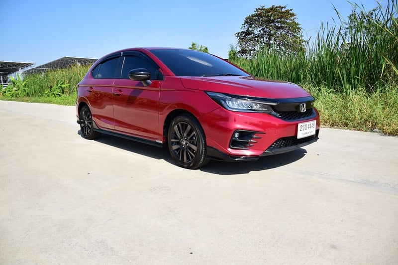 ขายรถสวยพร้อมทะเบียน สวยๆ มือเดียว ปี2021 HONDA CITY 1000 เทอร์โบ RS ตัวท็ฮป5ประตู ชุดแต่งรอบคัน โมโุโร่  ฟรีดาวน์  พร้อมรับประกันหลังการขาย โทร 0957401229 ไอดีไลน์ UTBP 