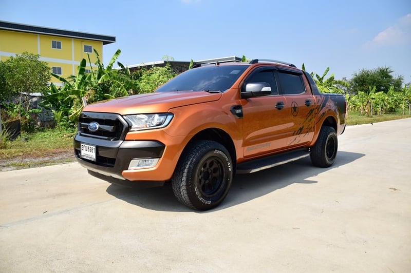 รถสวยมือเดียว  กระบะ 4ประตู FORD RANGER 2.2วายแทร็ค ไฮไลเดอร์ ออโต้ขับ2 เบาะหนัง พ.มัลติ จอทัสกรีน กล้องหลัง ไม่เคยชน พร้อมใช้ กุญแจรีโมท 2ดอกครบ โทร0957401229 ไอดีไลน์ UTBP