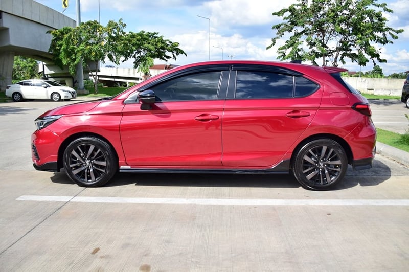 ปี2021 รถสวยมือเดียว ฟรีดาวน์ HONDA CITY 1.0เทอร์โบ RS ท็อปออฟชั่นส์  มาพร้อมชุดแต่งรอบคัน เกียร์ออโต้ พุตสต๊าท กุญแจคีรเร็ทสำรองครบ แอร์เย้นฉ่ำ ภายในใหม่สะอาดกิ๊ฟๆ พวงมาลัยมัลติ  บลูทู๊ธ ครูสคอลโทล จอ CD MP3 ABS USB AIRBAG กล้องหน้า หลัง เบาะสปอรต์  เครื่อง ช่วงล่างแน่น โทร0957401229 ไอดีไล UTBP